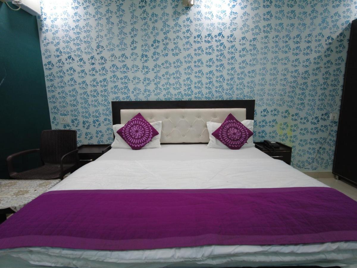 Hotel Dev Bhoomi Inn Rishīkesh Екстериор снимка
